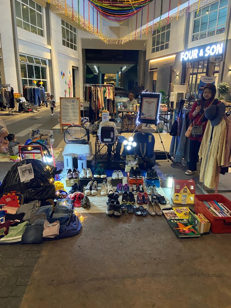 The Atmosphere Car Boot Sale - Image 3