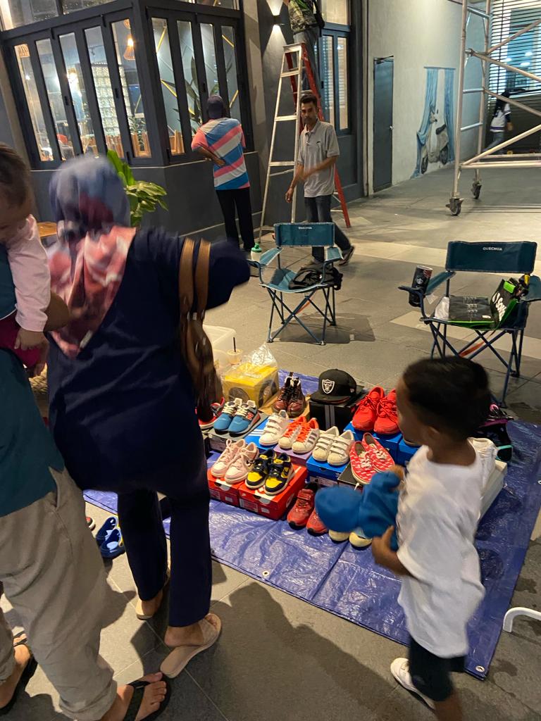 The Atmosphere Car Boot Sale - Image 4