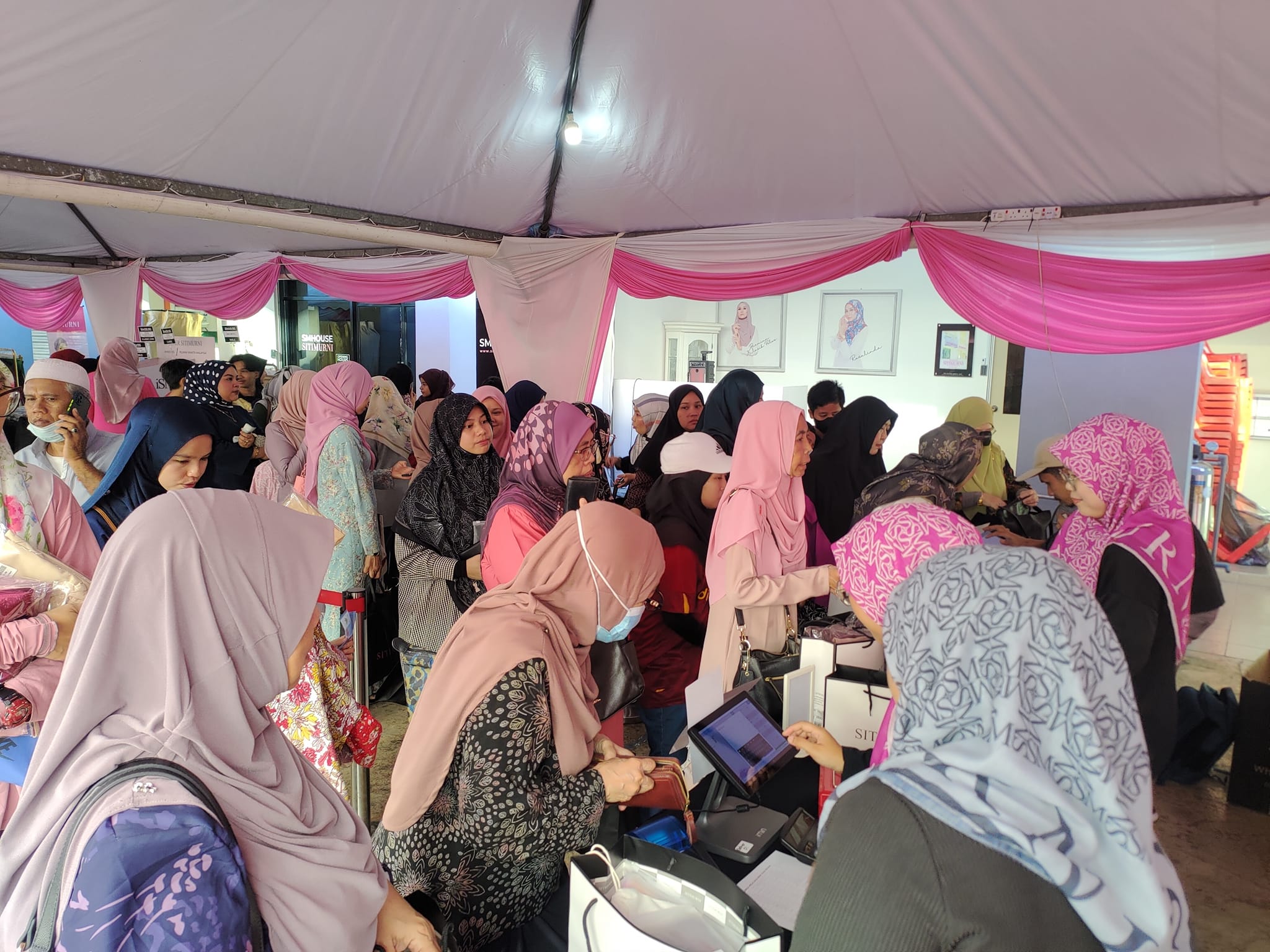 Siti Murni Mega Sales - Image 2