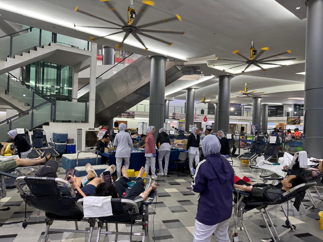 Blood Donation Drive @ The Atmosphere - Image 7