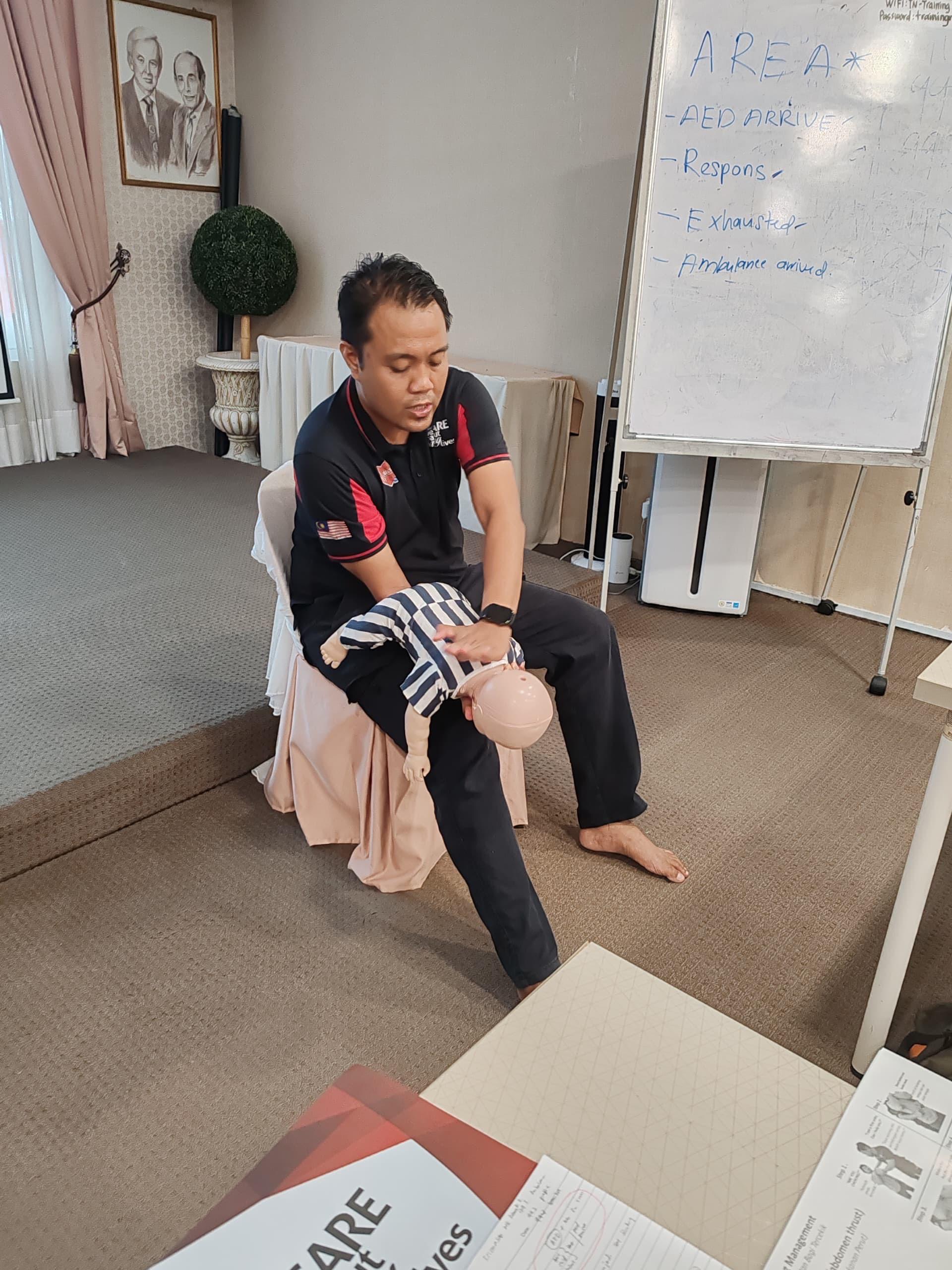 Basic Occupational First Aid, CPR and AED Training - Image 4