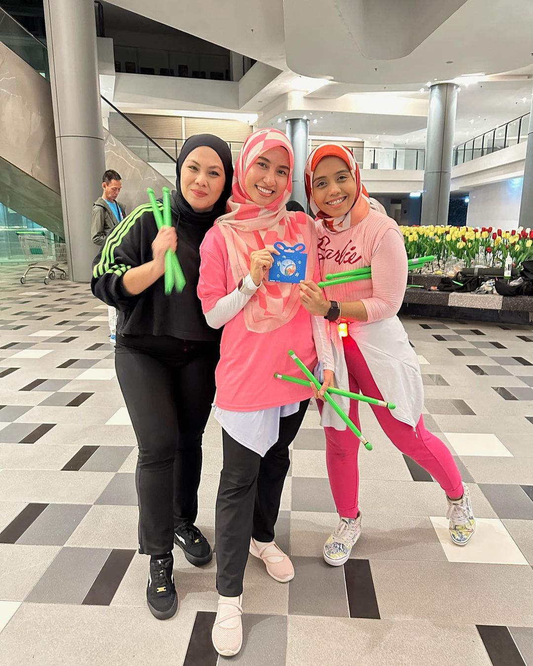 Neon Pound Fitness Night - Image 6