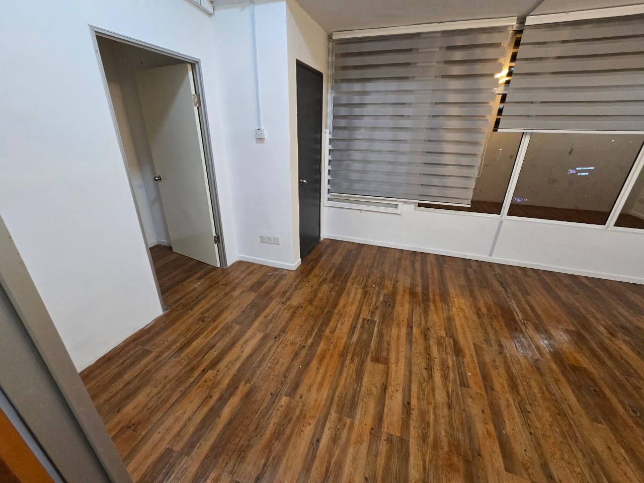 D-21 Third Floor - Image 4