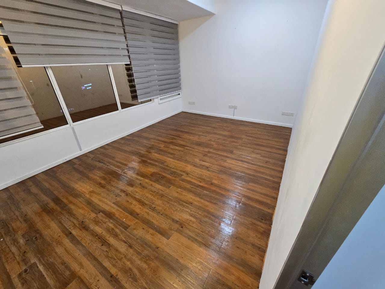 D-21 Third Floor - Image 6