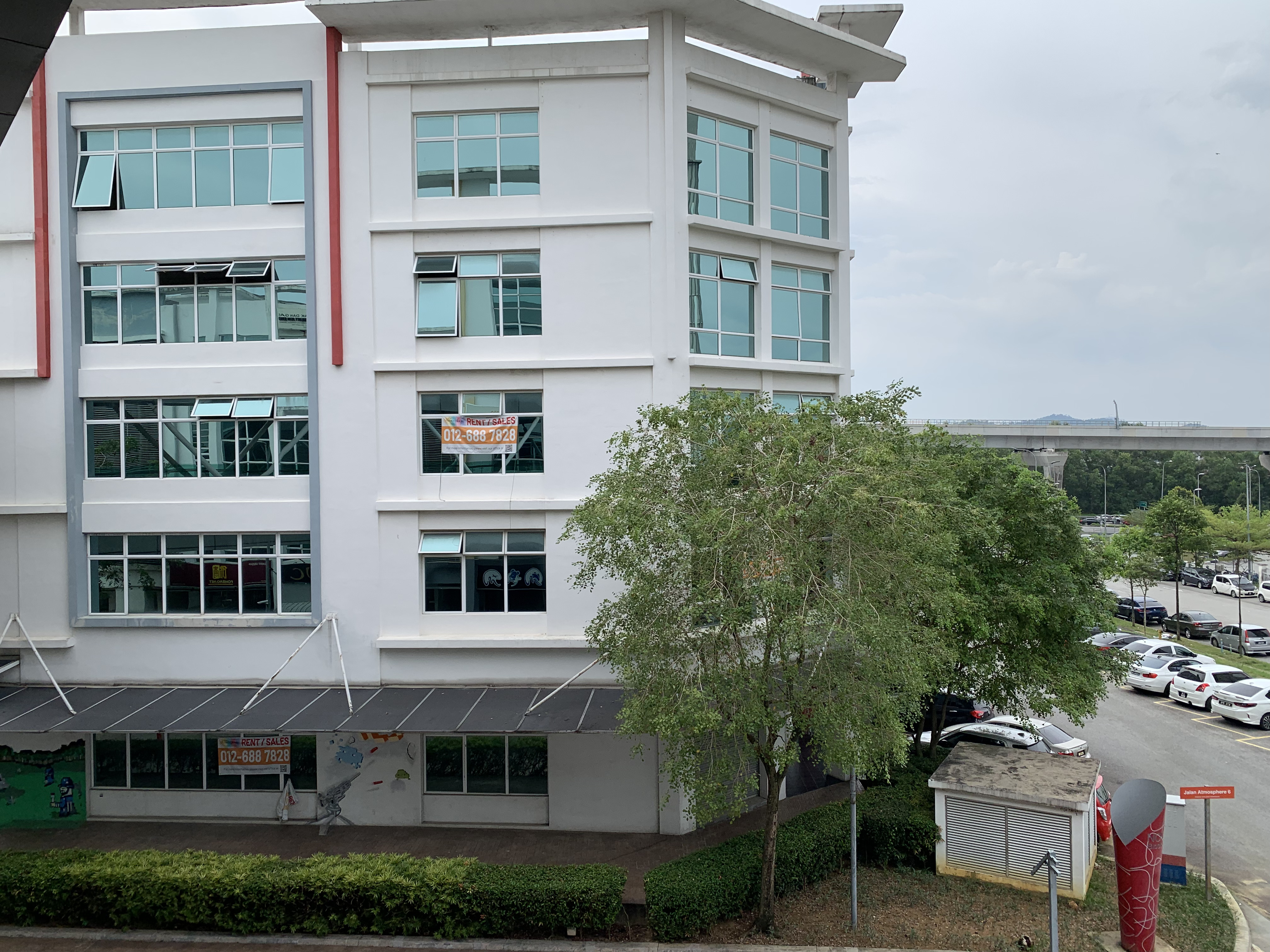 D-43 Corner with Lift Facility - Image 4