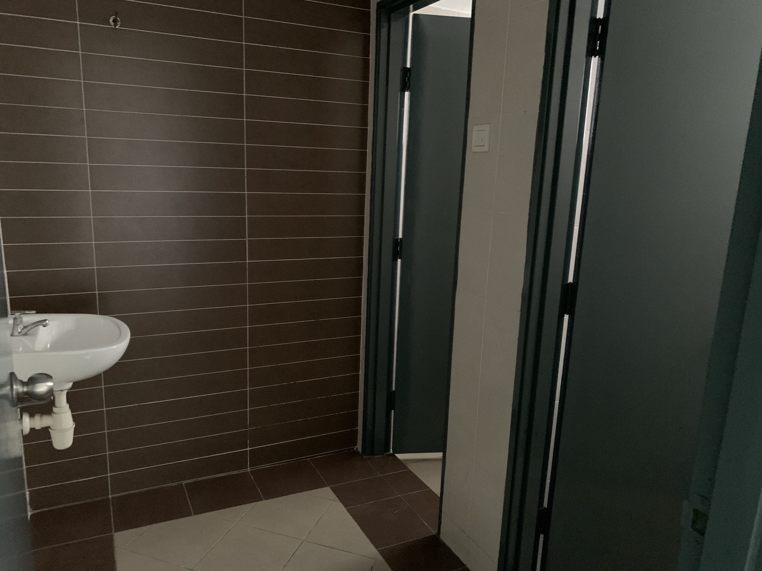 D-2 Third Floor - Image 8