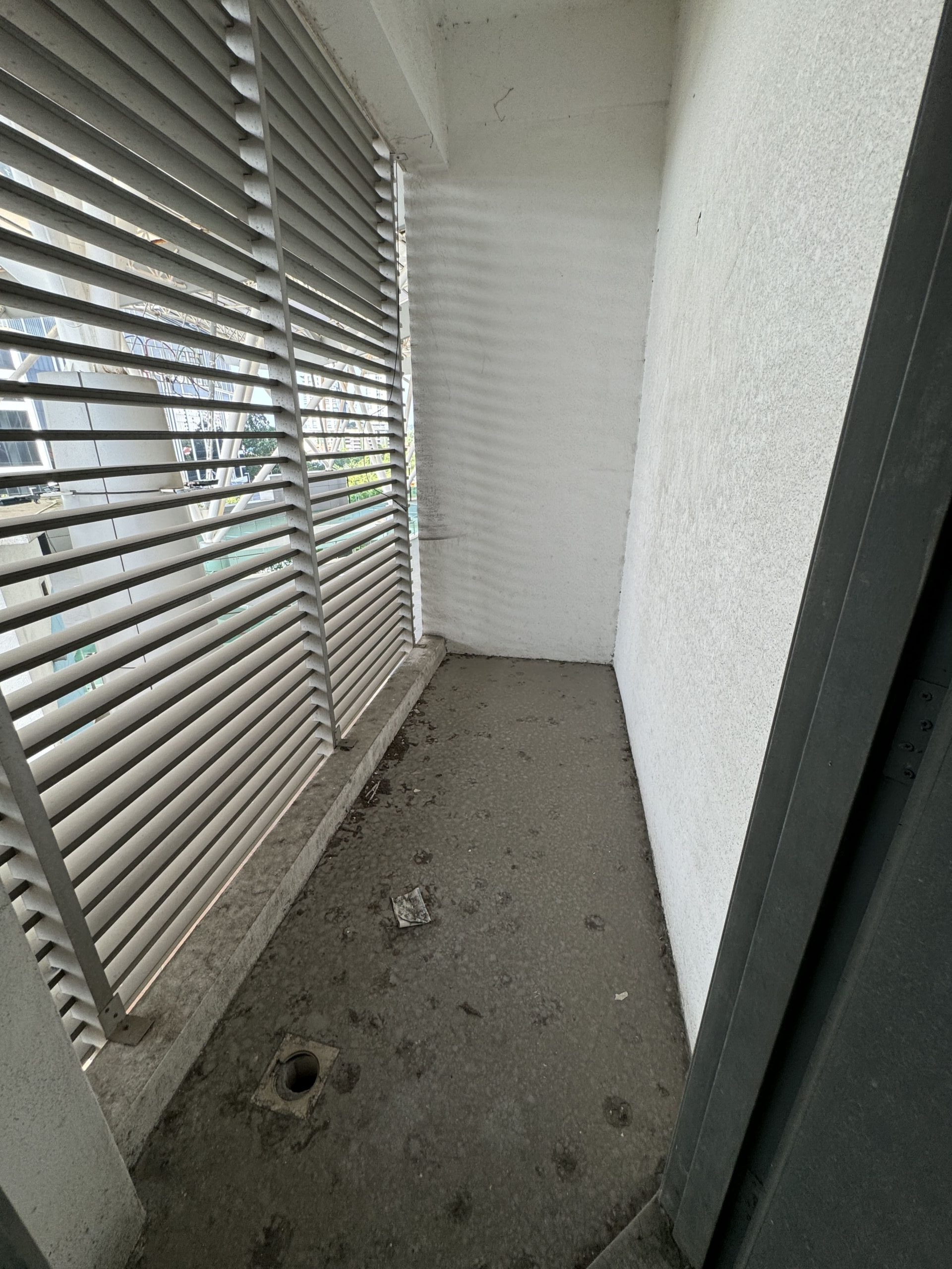 C-33A Third Floor - Image 9