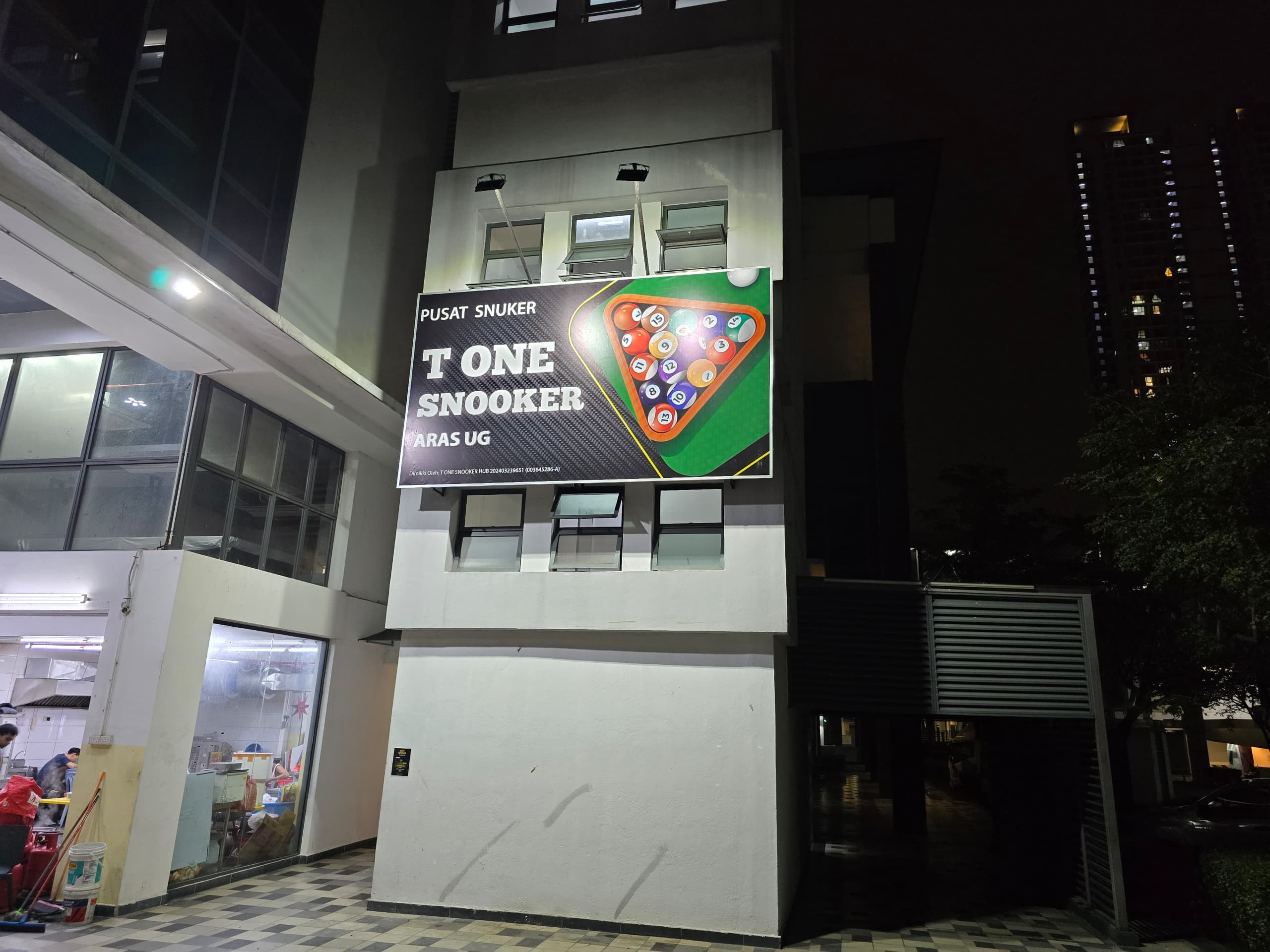 T One Snooker Hub - Image 2