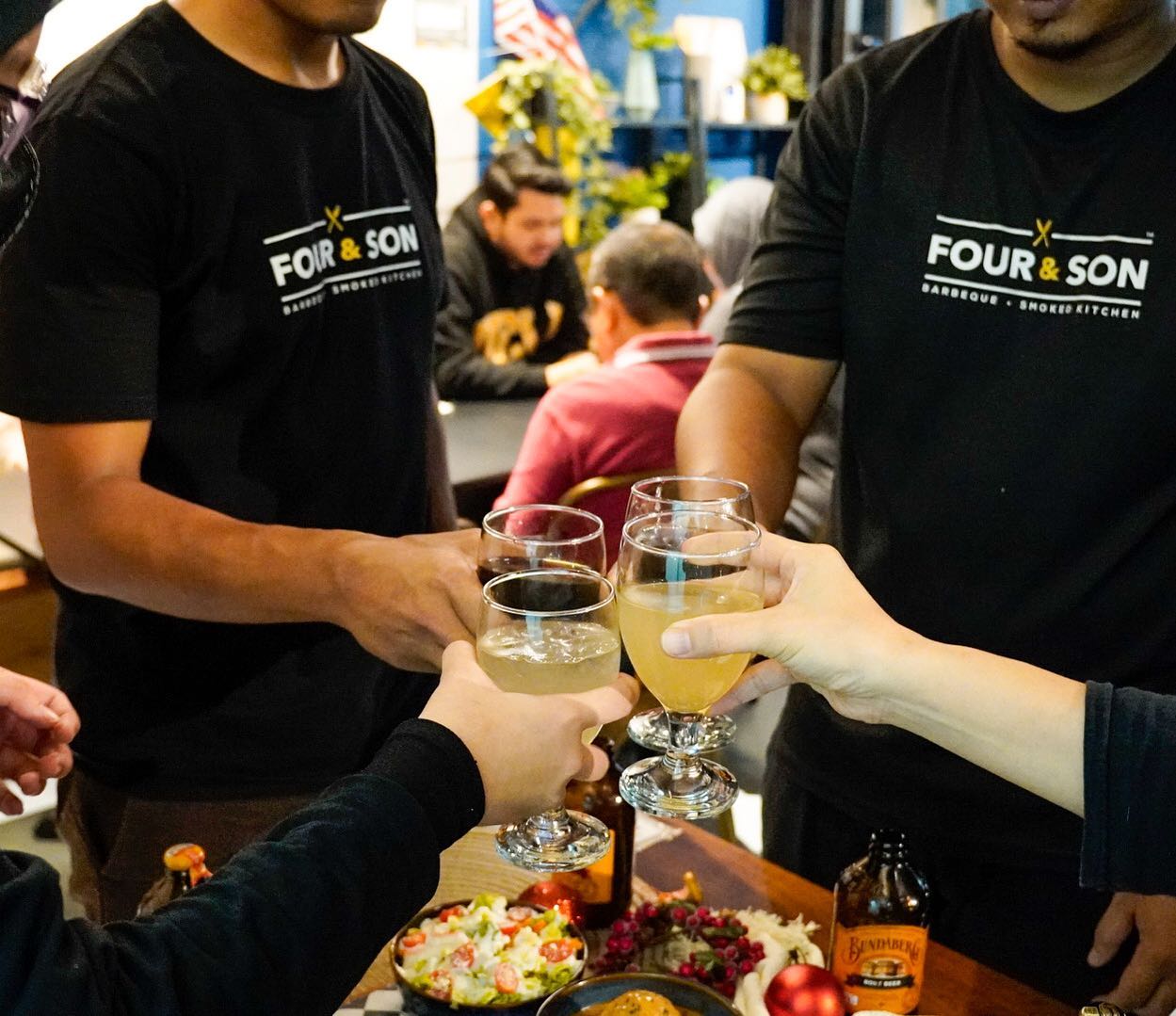 Four & Son - Barbeque & Smoked Kitchen - Image 3