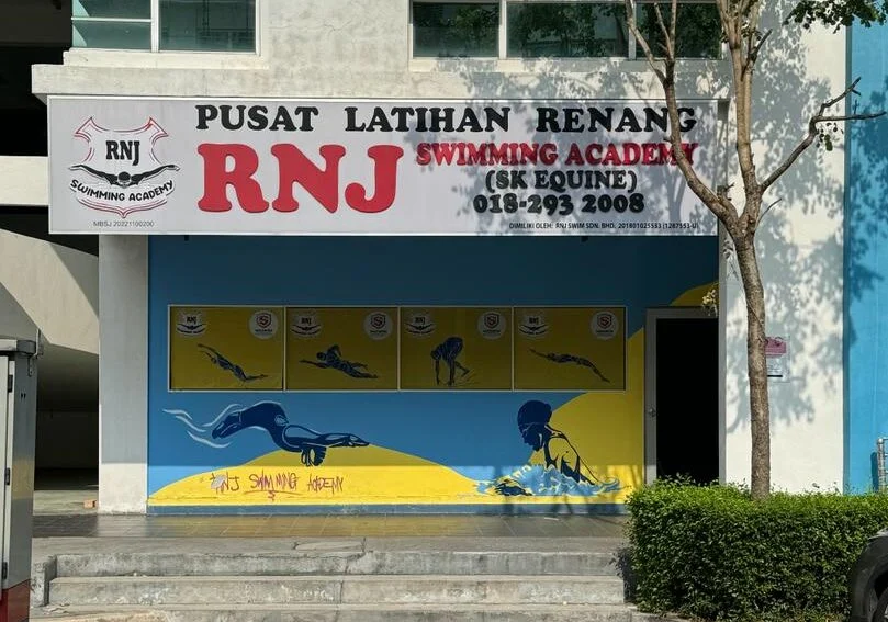 RNJ Swimming Academy Sekolah Renang